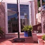 بيت ضيافة La Paloma Ii كاليبي