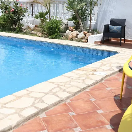 La Paloma Ii Πανσιόν