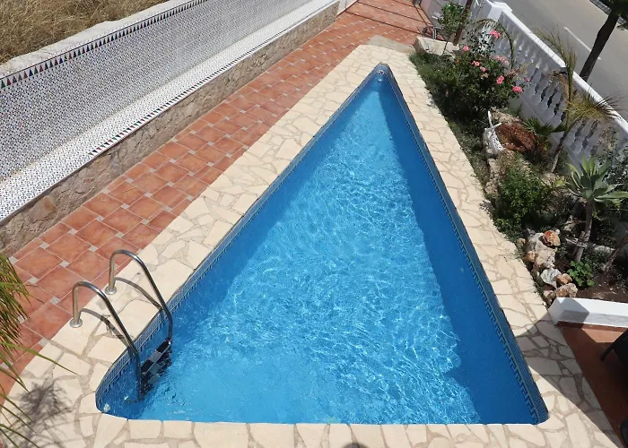 La Paloma Ii Guest house 3*