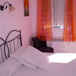 Residencial La Paloma Ii Pensión 3*