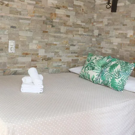La Paloma Ii 2*