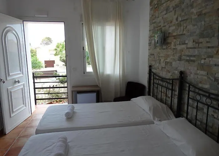 Πανσιόν La Paloma Ii Κάλπε